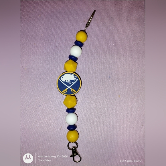 Electronic Device Strap Hockey Theme - Picture 1 of 3